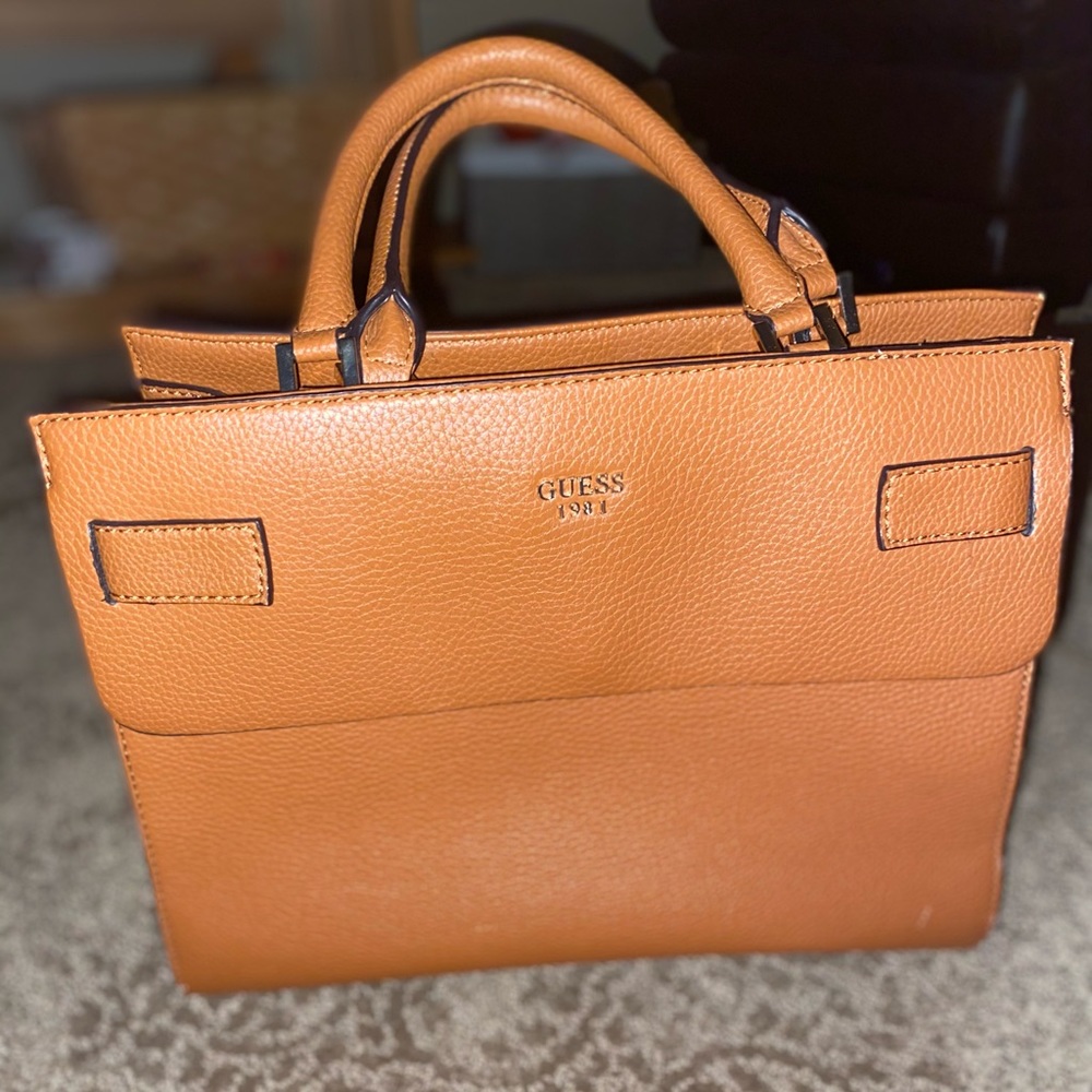 Guess purse